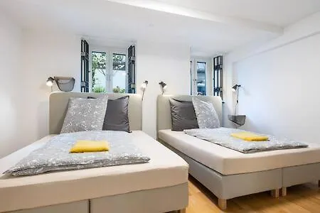 Marienplatz 2 Bedrooms Living Kitchen * 뮌헨