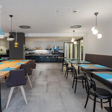 Aparthotel Numa Viktoria