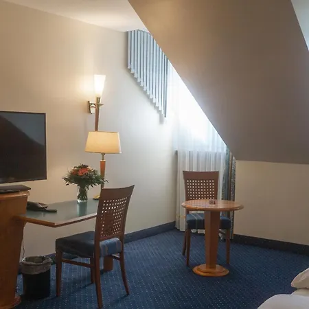 Daniel Hotel 3*