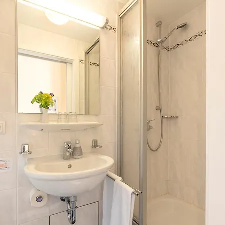 Hotel-pension Am Siegestor 3* 뮌헨