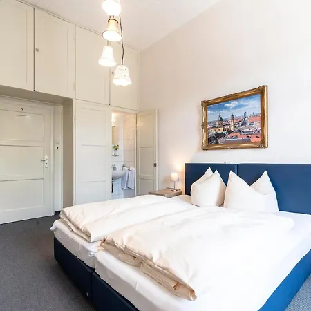 Hotel-pension Am Siegestor 3*