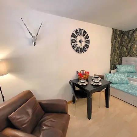 Right Time For Right Place -mit 2 Zimmern Apartament *