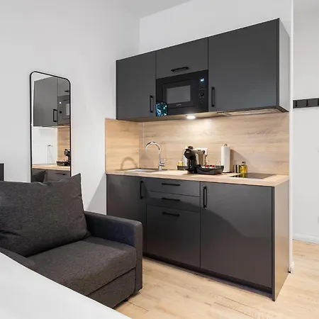 Servus By Homaris Aparthotel *