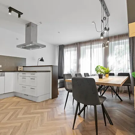 Apartman Flatista Homes - Station - 4 Br München