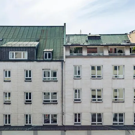 Numa Blend Aparthotel 4*