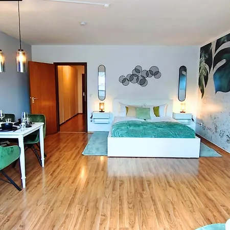 Homely Serenity Greens - Stylisch Studio-apartment With Kitchen - 10 Min To Station, Pet Friendly Μόναχο