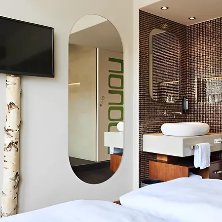 Cocoon Stachus Monaco di Baviera
