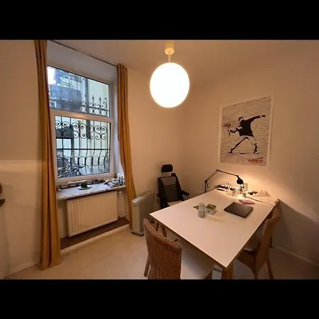 Apartment Grosse In Der Isarvorstadt