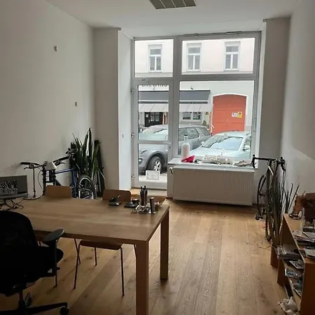 Grosse In Der Isarvorstadt * Munich