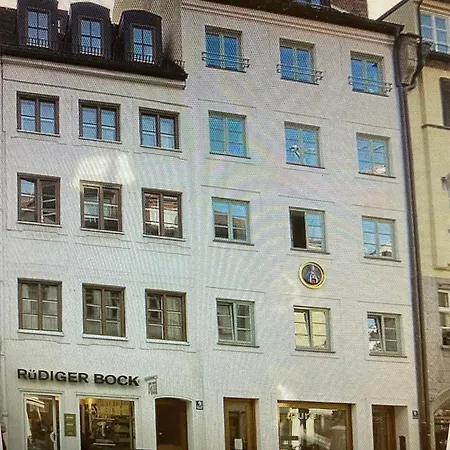 Stadtmitte - Naehe Stachus - Mit 2 Sz Und 2 Baedern -schlafsofa - Fuer 5 Personen * Münih