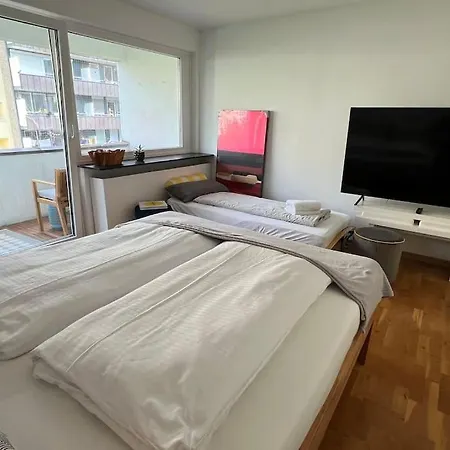 דירה 2 Br- New, Cozy For 5 People מינכן