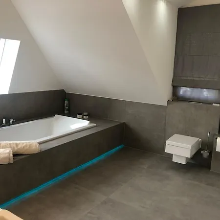 Outstanding 9 Bedroom With Pool In Villa