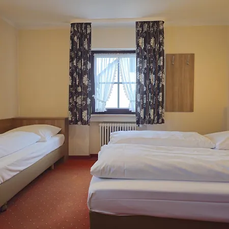 Arrivel Hotel Am Bergson - Bisher Hotel Neuner Гостевой дом