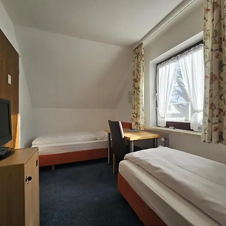 Arrivel Hotel Am Bergson - Bisher Hotel Neuner 3* Мюнхен