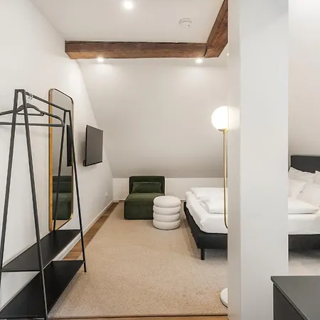 Kalm - A Design Aparthotel
