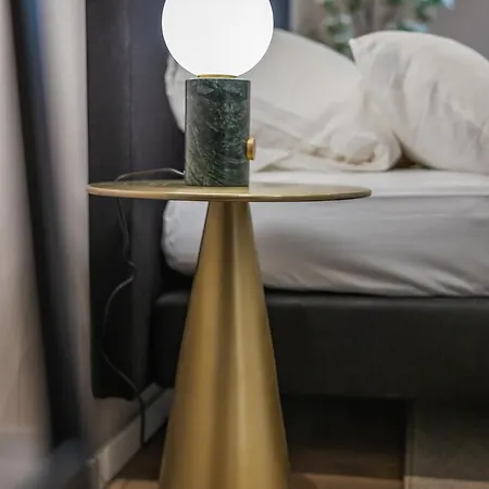 Kalm - A Design Aparthotel