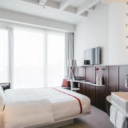 Hotell Ruby Lilly 4*