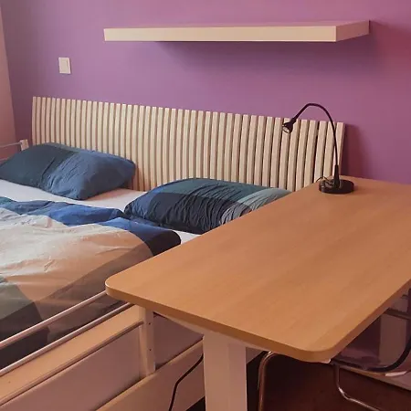 Doppelzimmer Mit Ensuite Bathroom Zur Wiesn * Munich