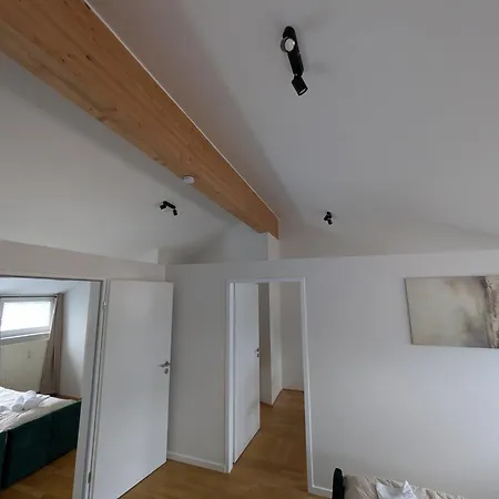 Large 155 Qm And 5 Bedrooms With Roof Terrace In Centrally Located 1 To 14 Guests Apartamento Munique