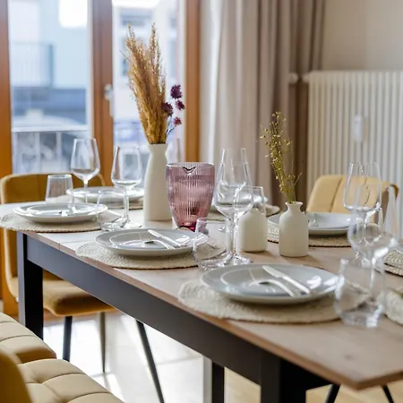 Lumen Homes - Altstadt-residenz, Direkt Im Zentrum, Geraeumiges Mit 5 Zimmern, Kueche * ミュンヘン