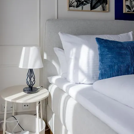 アパート Lumen Homes - Altstadt-residenz, Direkt Im Zentrum, Geraeumiges Mit 5 Zimmern, Kueche *