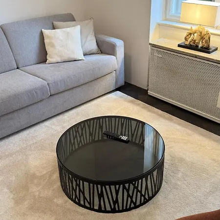 Luxusapartment Im Herzen Muenchens Fuer 1-4 Personen Apartman