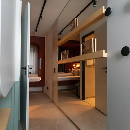 Cocoon Theresienwiese מלון 4*
