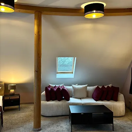 Empress Boutique Hotel Munich