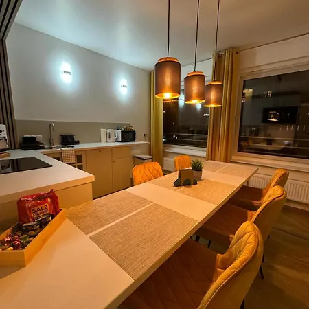 Apartment Place Direkt Am Karlsplatz - Stachus 70 Qm Mit 2 Schlafzimmer Mila Munich
