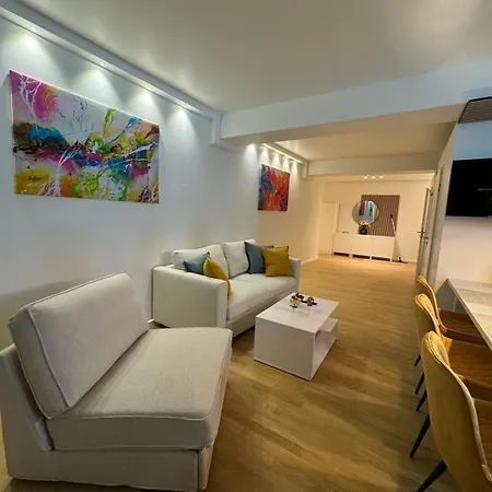 Apartment Place Direkt Am Karlsplatz - Stachus 70 Qm Mit 2 Schlafzimmer Mila *