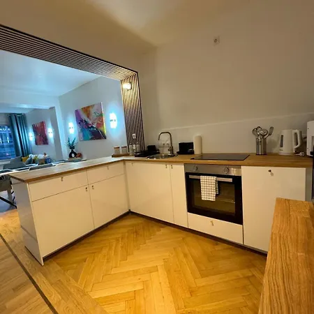 Place On Marienplatz 2 Schlafzimmer 70 Qm Jennifer Appartamento