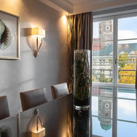 Ξενοδοχείο Bayerischer Hof 5*