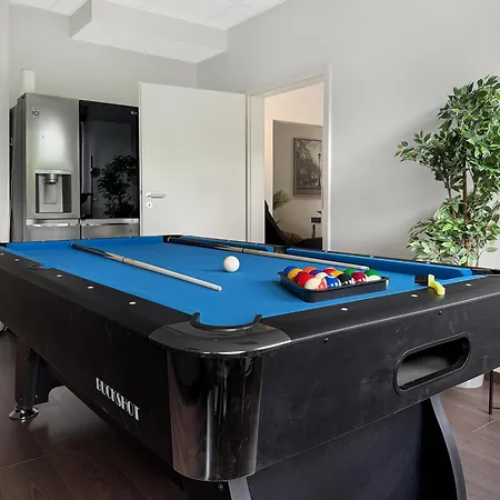 Group Oasis In Munich Cinema, Pool Table, 17 Beds * Mnichov