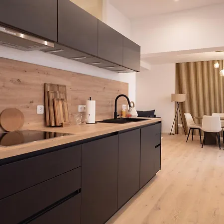 Eleganz Im Herzen Von Schwabing מינכן