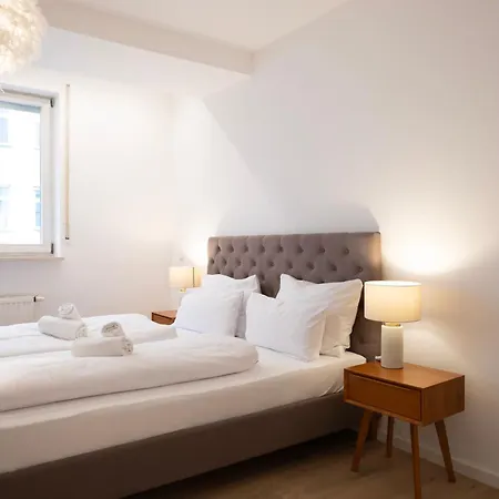 Eleganz Im Herzen Von Schwabing מינכן