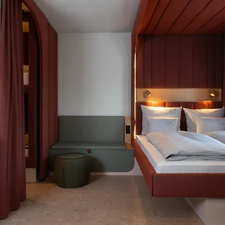 Cocoon Theresienwiese מלון 4*