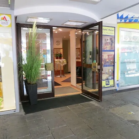 酒店 梅尔城市慕肯酒店 3*