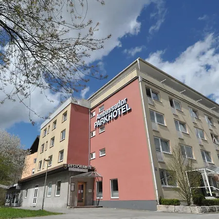 Ambassador Parkhotel 3* Múnich
