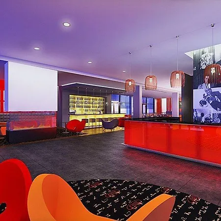 מלון - Westpark By Ihg 4*