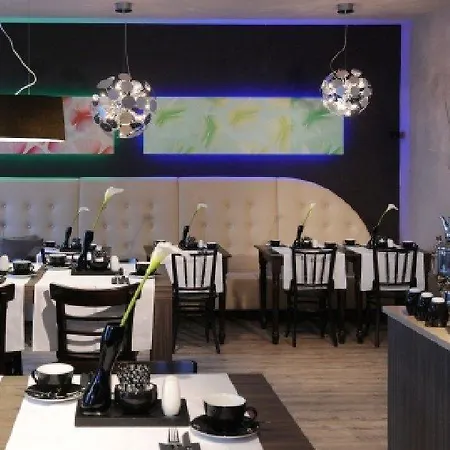 Leonardo Boutique Münih