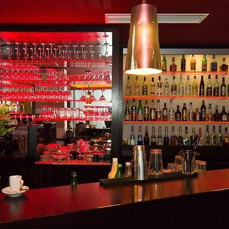 Hotell Europa 4*