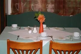 슈타트 파진크 호텔