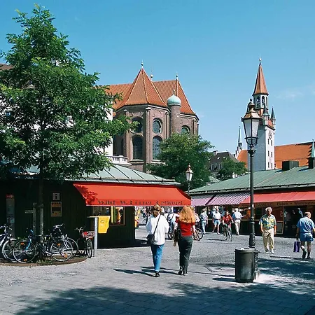 Mercure Altstadt 3* Münih
