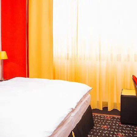- Leuchtenbergring By Ihg 4* מינכן