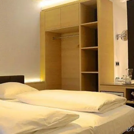 Bavaria Boutique 3* München