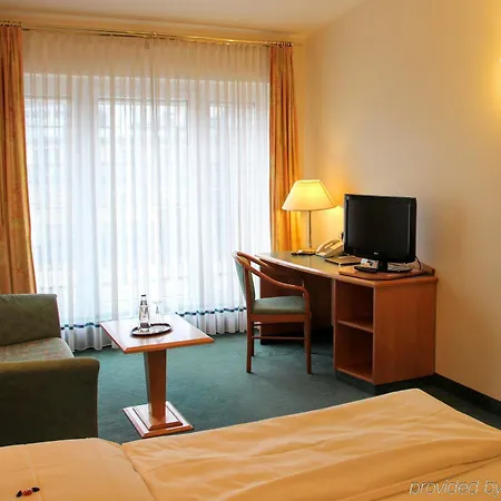 Daniel 3* Munich