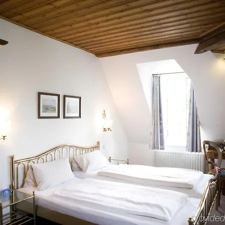 Laimer Hof Am Schloss Nymphenburg 3* München