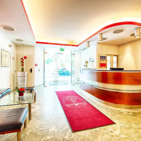 Leonardo West 4* Μόναχο