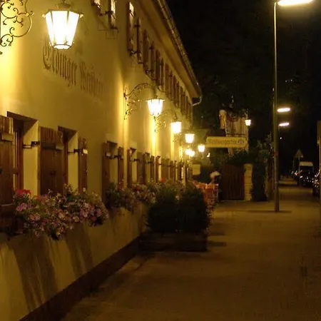 & Gaststaette Zum Erdinger Weissbraeu 3* München