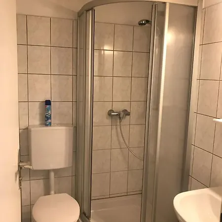 Affittacamere Hotel-pension Asta *